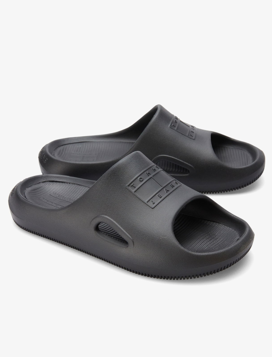 Tommy Jeans Sporty Play Erkek Siyah Terlik Tommy Jeans Sporty Play Erkek Siyah Terlik