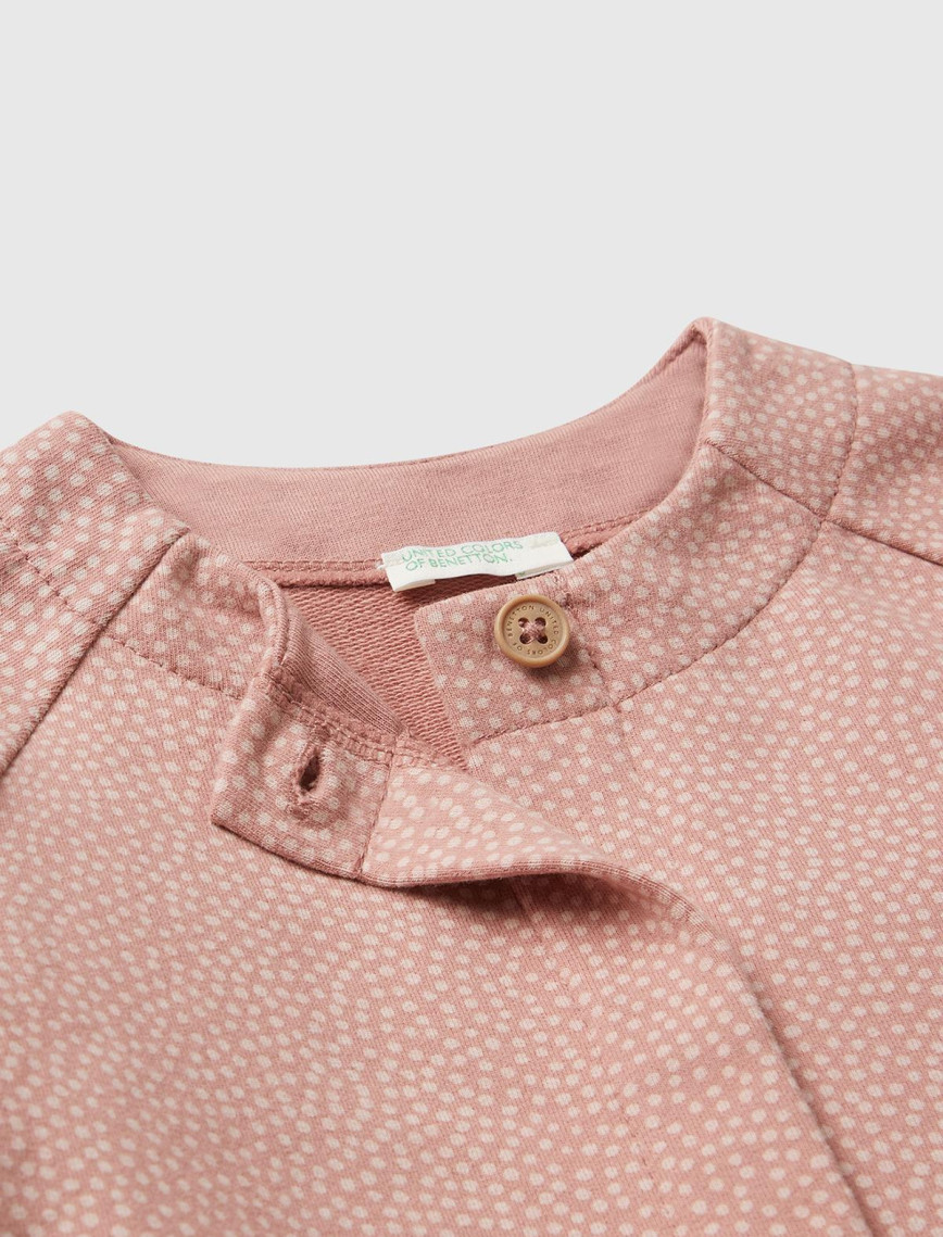 Bebek Gül Kurusu Tamamı Desenli Gizli Çıtçıt Düğmeli Cepli Sweatshirt Bebek Gül Kurusu Tamamı Desenli Gizli Çıtçıt Düğmeli Cepli Sweatshirt