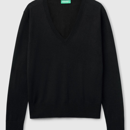 Kadın Siyah Viskoz ve İpek Karışımlı V Yaka Triko Kazak Kadın Siyah Viskoz ve İpek Karışımlı V Yaka Triko Kazak