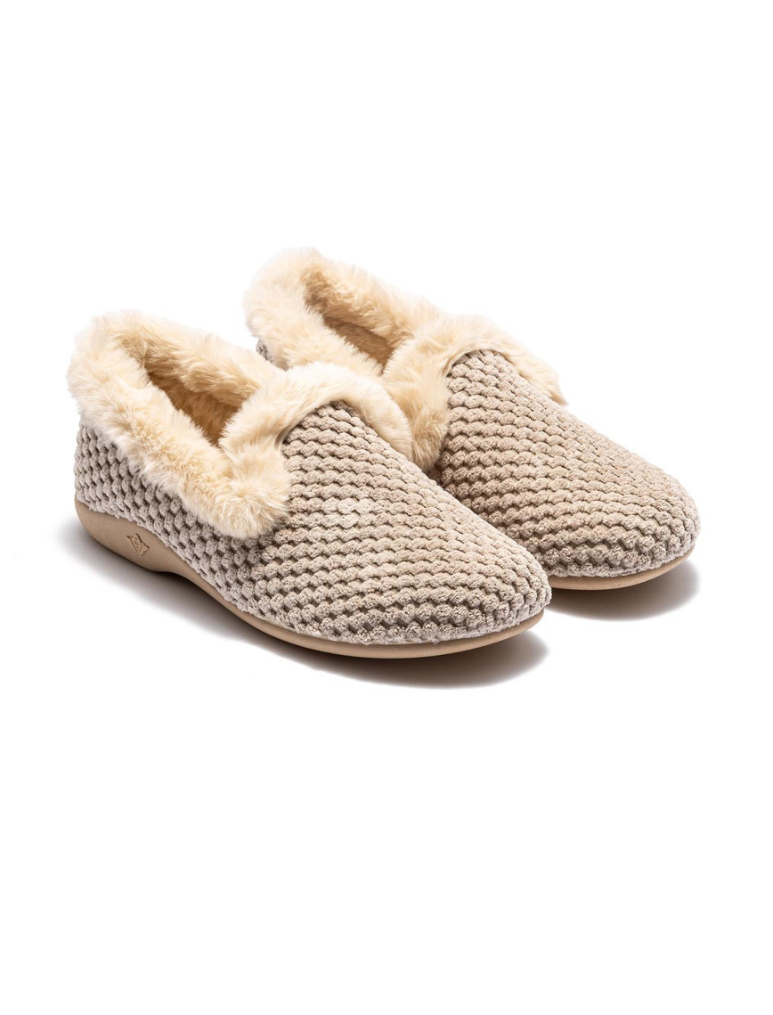 Nicole Kadın Ev Ayakkabısı Bej 37/41 Nicole Kadın Ev Ayakkabısı Bej 37/41