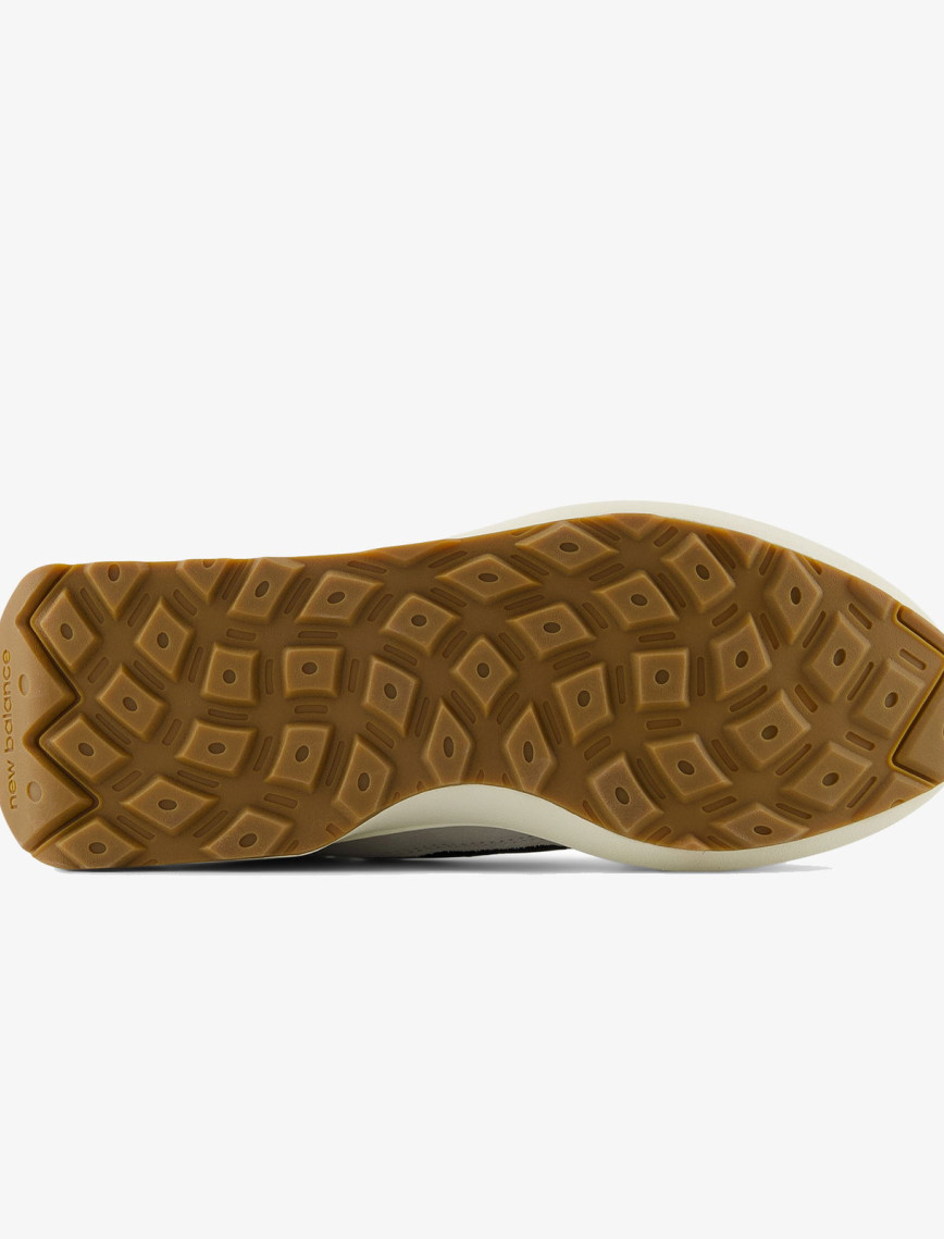 New Balance 370 Lifestyle Kadın Beyaz Spor Ayakkabı New Balance 370 Lifestyle Kadın Beyaz Spor Ayakkabı