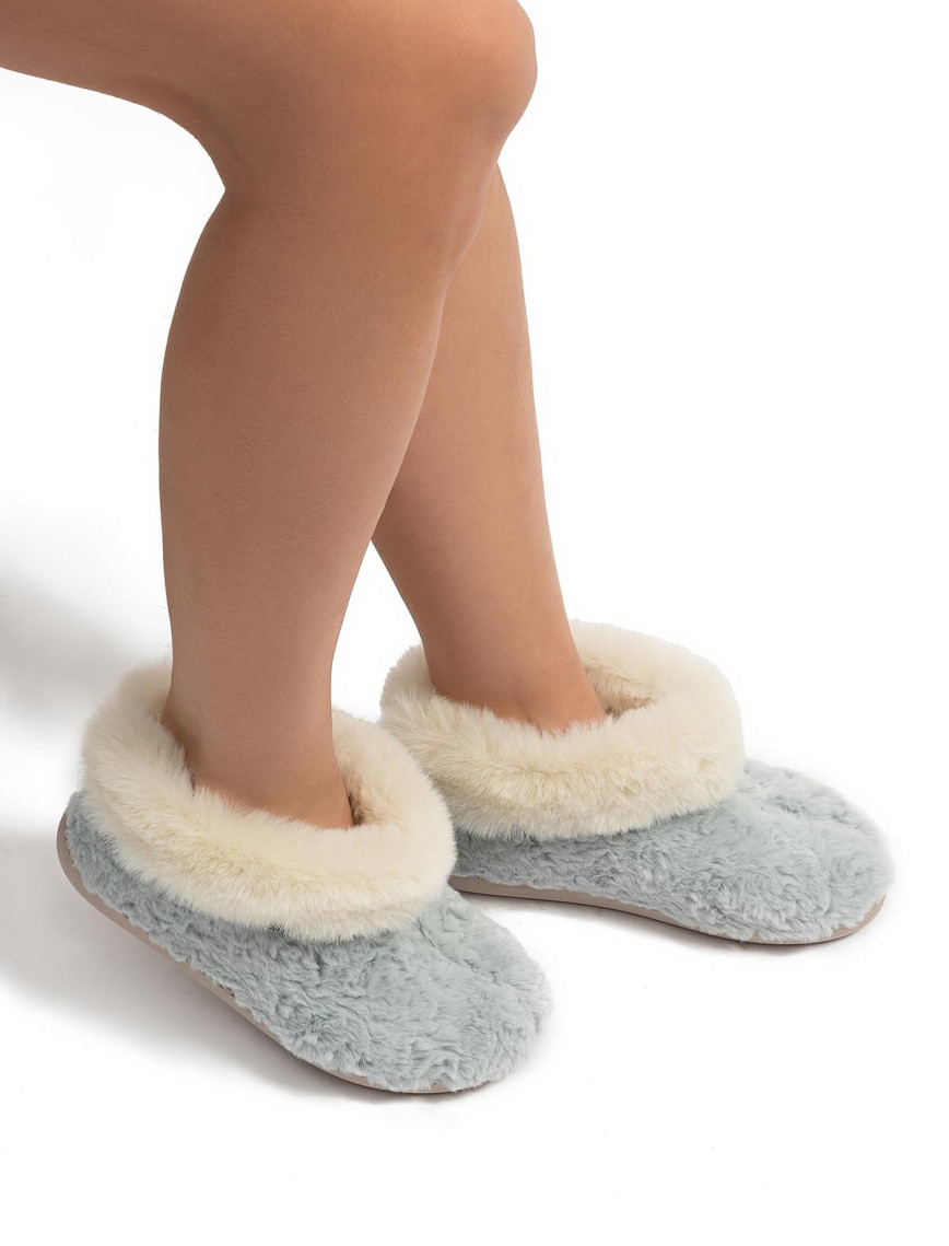 Emily Kadın Kürklü Ev Botu Mavi 37/41 Emily Kadın Kürklü Ev Botu Mavi 37/41