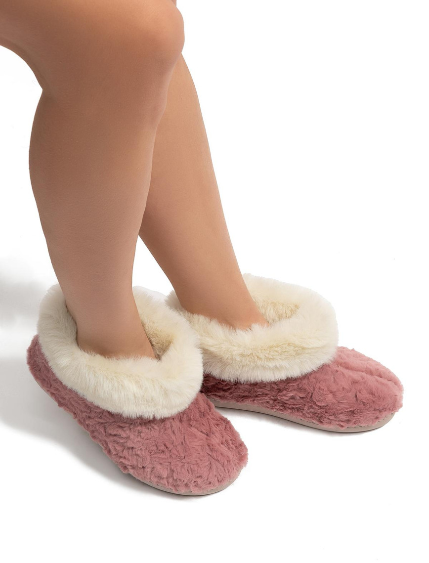 Emily Kadın Kürklü Ev Botu Koyu Pembe 37/41 Emily Kadın Kürklü Ev Botu Koyu Pembe 37/41