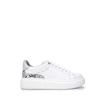 Tamer Tanca Kadın Hakiki Deri Beyaz Sneakers & Spor Ayakkabı Tamer Tanca Kadın Hakiki Deri Beyaz Sneakers & Spor Ayakkabı