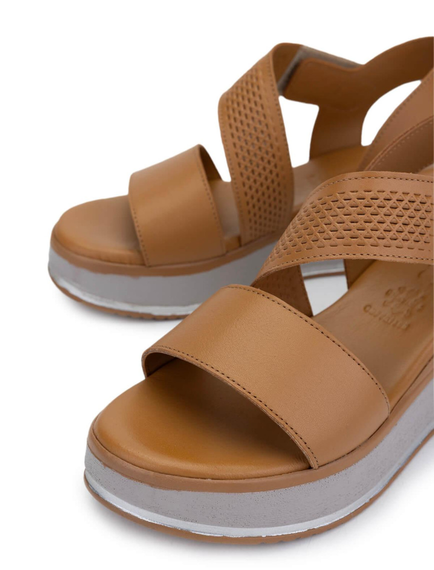 Tamer Tanca Kadın Hakiki Deri Taba Topuklu Sandalet