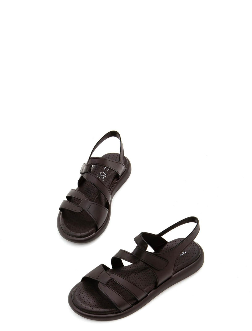 Tamer Tanca Kadın Hakiki Deri Siyah Düz Sandalet Tamer Tanca Kadın Hakiki Deri Siyah Düz Sandalet