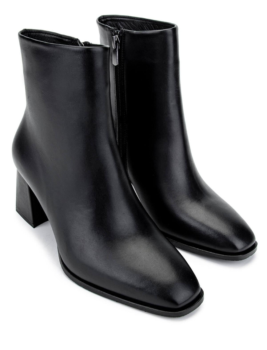 Tamer Tanca Kadın Hakiki Deri Siyah Topuklu Bot Tamer Tanca Kadın Hakiki Deri Siyah Topuklu Bot