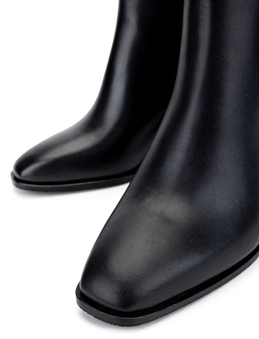 Tamer Tanca Kadın Hakiki Deri Siyah Topuklu Bot Tamer Tanca Kadın Hakiki Deri Siyah Topuklu Bot