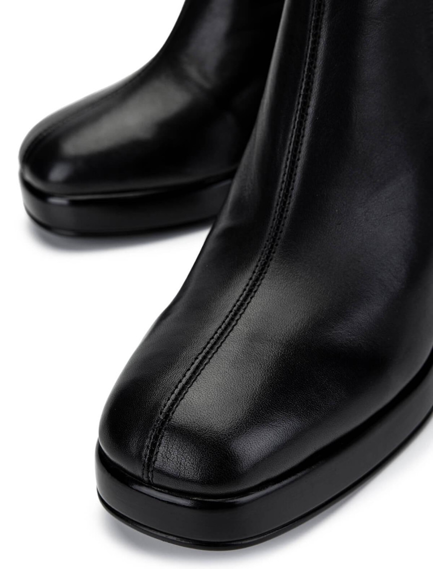 Tamer Tanca Kadın Hakiki Deri Siyah Deri Topuklu Bot Tamer Tanca Kadın Hakiki Deri Siyah Deri Topuklu Bot