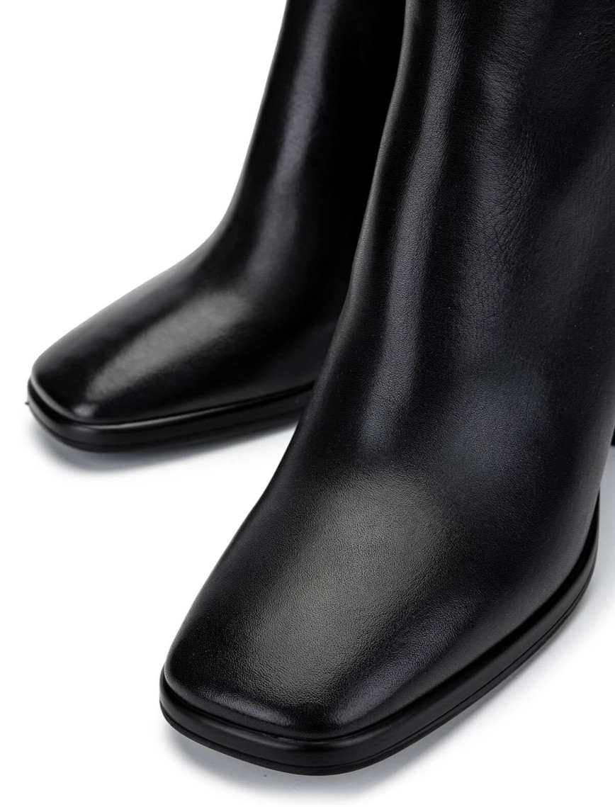 Tamer Tanca Kadın Hakiki Deri Siyah Deri Topuklu Bot Tamer Tanca Kadın Hakiki Deri Siyah Deri Topuklu Bot