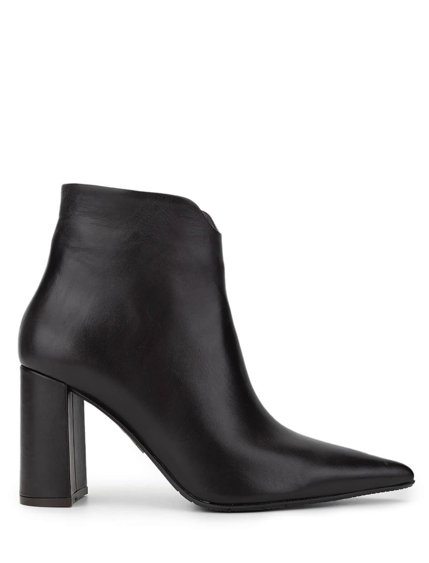 Tamer Tanca Kadın Hakiki Deri Siyah Deri Topuklu Bot Tamer Tanca Kadın Hakiki Deri Siyah Deri Topuklu Bot