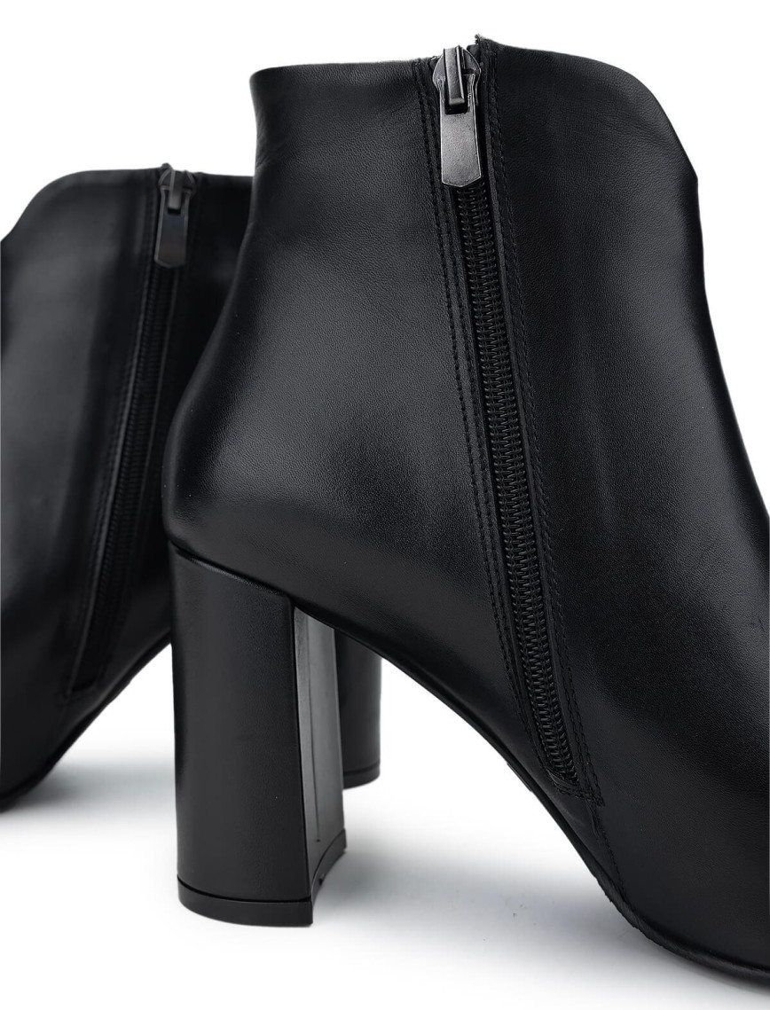 Tamer Tanca Kadın Hakiki Deri Siyah Deri Topuklu Bot Tamer Tanca Kadın Hakiki Deri Siyah Deri Topuklu Bot