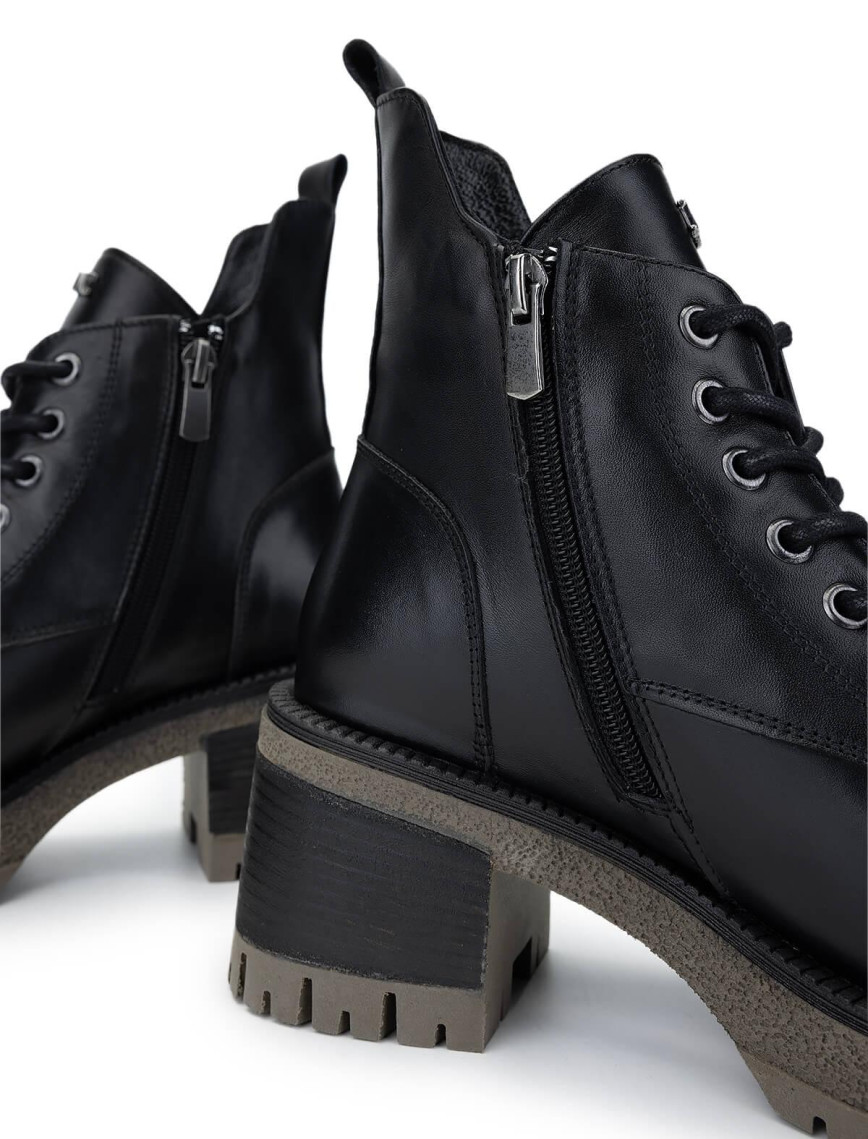 Tamer Tanca Kadın Hakiki Deri Siyah Deri Topuklu Bot Tamer Tanca Kadın Hakiki Deri Siyah Deri Topuklu Bot