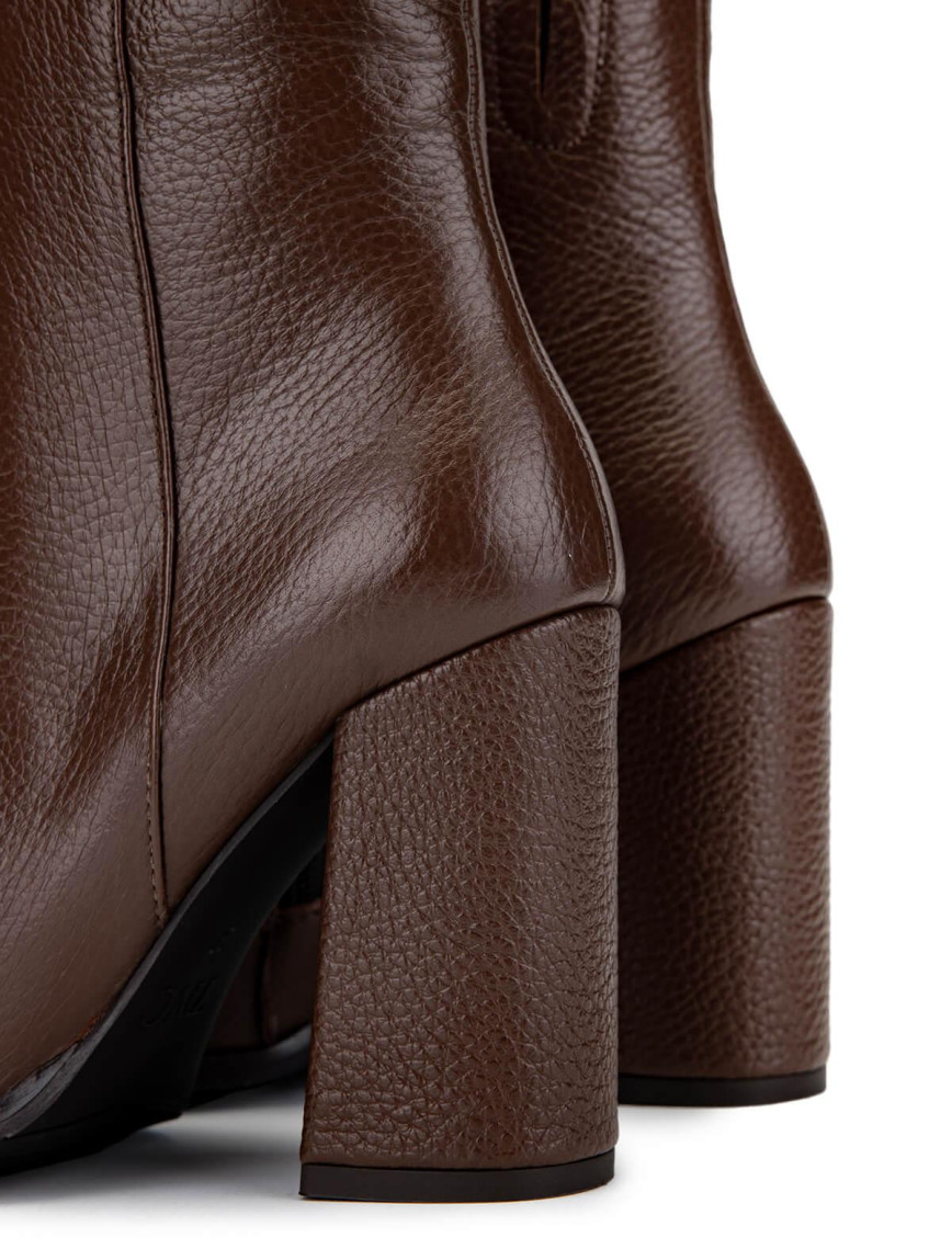 Tamer Tanca Kadın Hakiki Deri Taba Floter Klasik Bot Tamer Tanca Kadın Hakiki Deri Taba Floter Klasik Bot