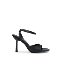 Tamer Tanca Kadın Vegan Siyah Saten Topuklu Ayakkabı Tamer Tanca Kadın Vegan Siyah Saten Topuklu Ayakkabı