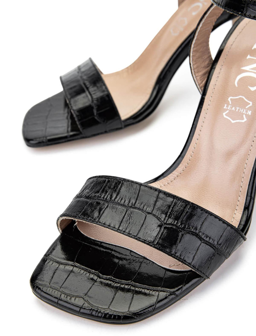 Tamer Tanca Kadın Hakiki Deri Siyah Kroko Topuklu Ayakkabı Tamer Tanca Kadın Hakiki Deri Siyah Kroko Topuklu Ayakkabı