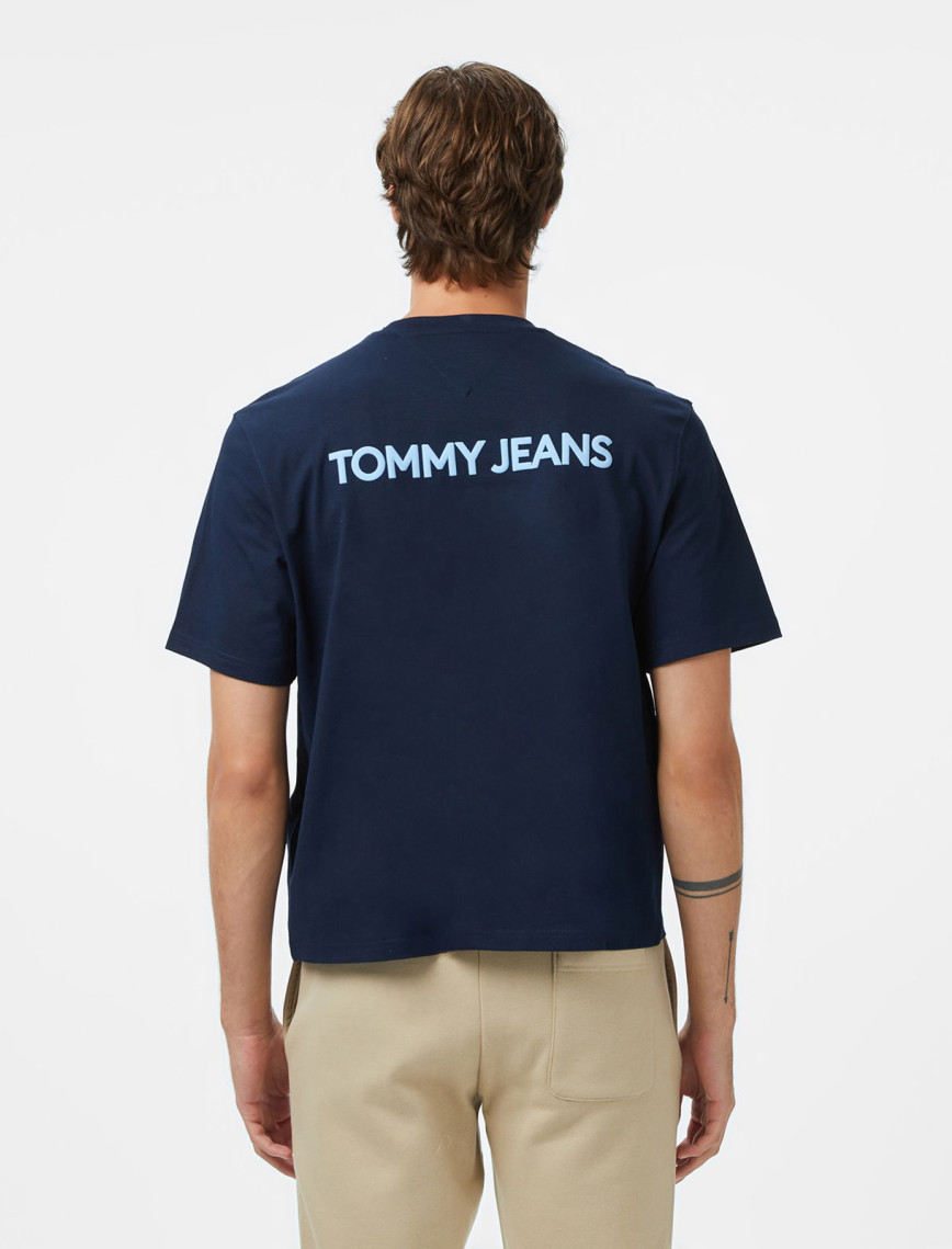 Tommy Jeans Regular Badge Play Erkek Mavi T-Shirt Tommy Jeans Regular Badge Play Erkek Mavi T-Shirt