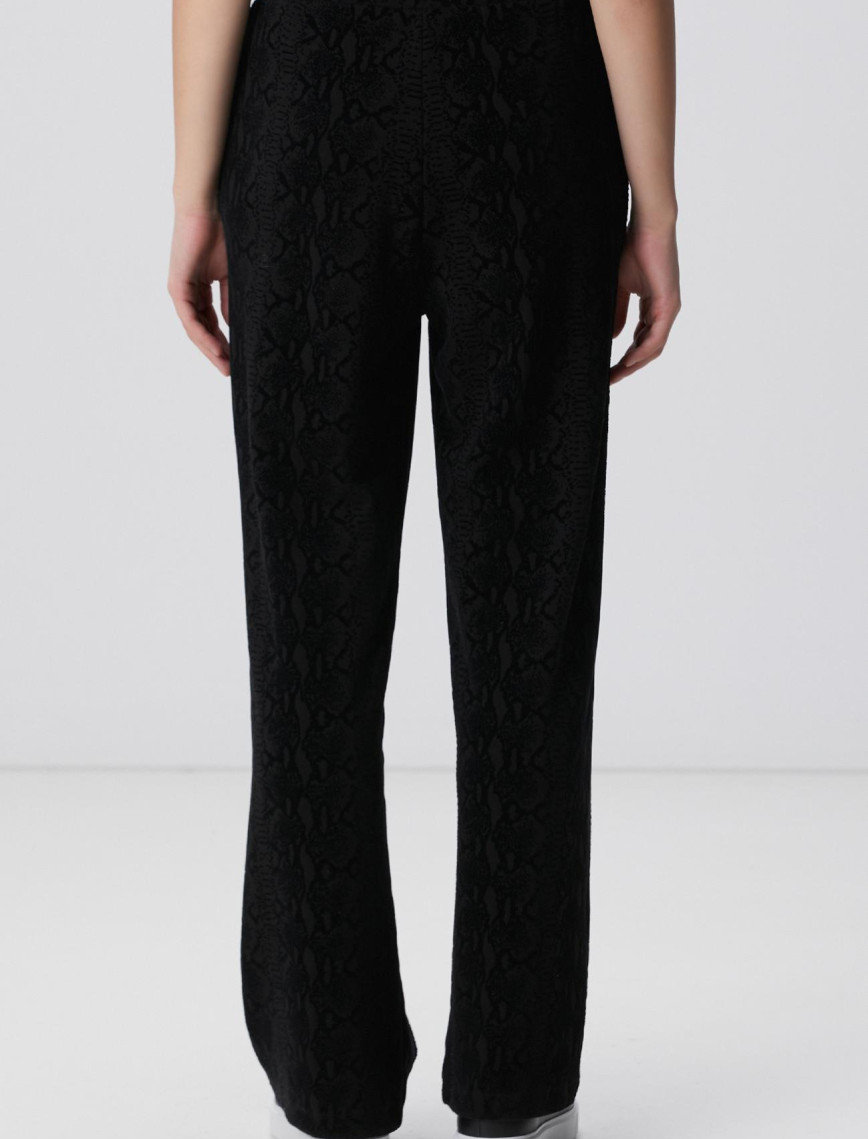 Network Kadın Siyah Baskılı Eşofman