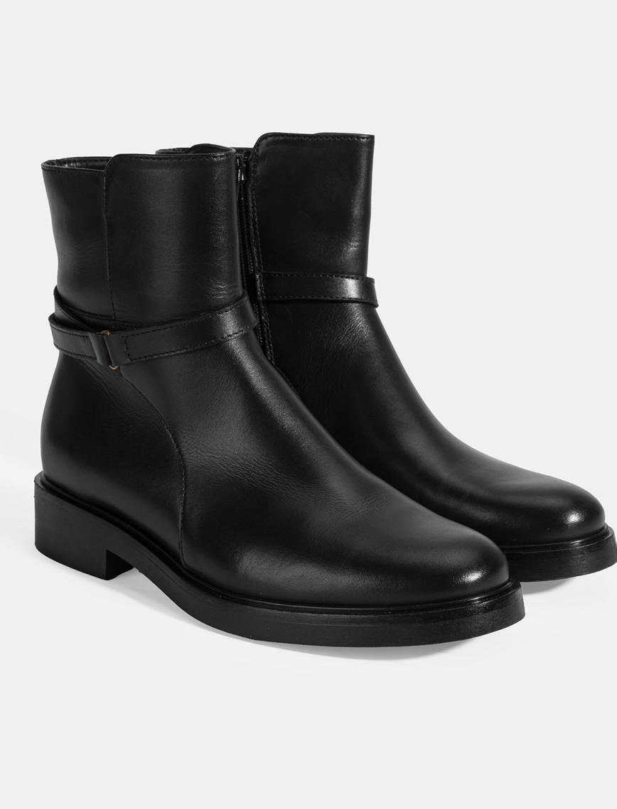 Kadın Kahve Metal Toka Detaylı Fermuarlı Deri Bot Kadın Kahve Metal Toka Detaylı Fermuarlı Deri Bot