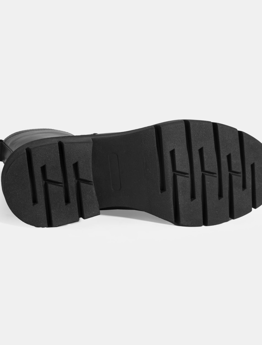 Kadın Siyah Bağcıklı Deri Postal Bot Kadın Siyah Bağcıklı Deri Postal Bot