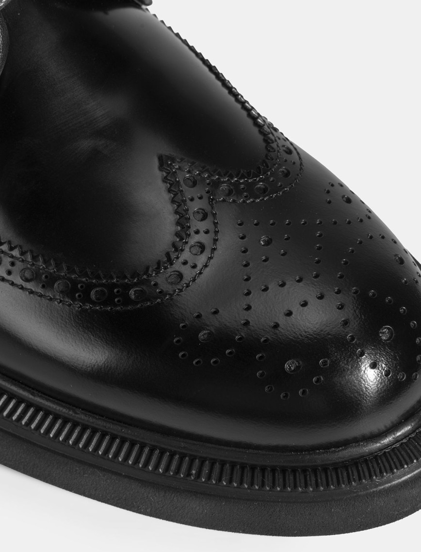 Erkek Siyah Bağcıklı Klasik Deri Ayakkabı Erkek Siyah Bağcıklı Klasik Deri Ayakkabı