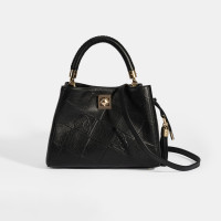 Kadın Siyah Püskül Aksesuarlı Deri El Çantası Kadın Siyah Püskül Aksesuarlı Deri El Çantası