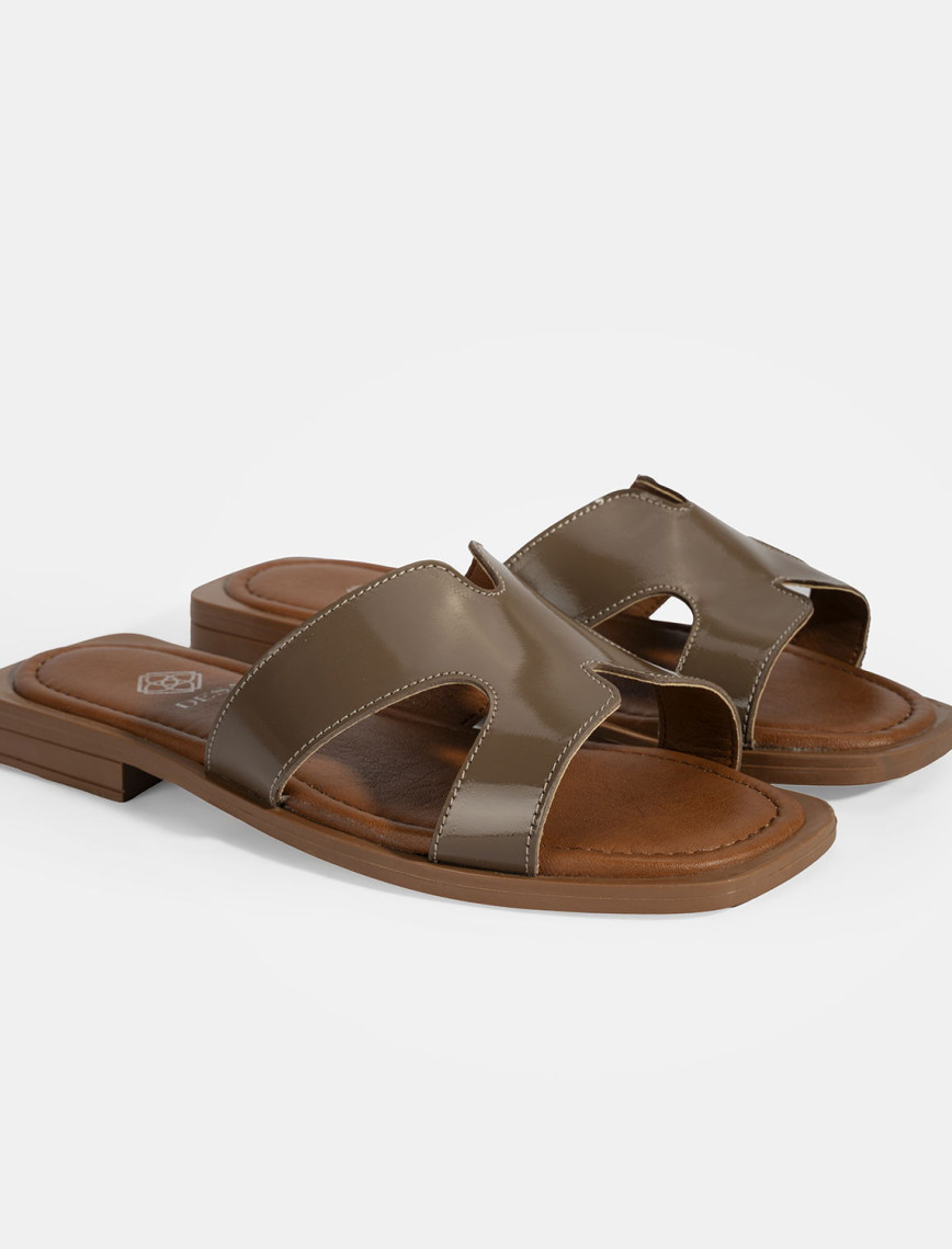 Kadın Kahve Rugan Terlik Kadın Kahve Rugan Terlik