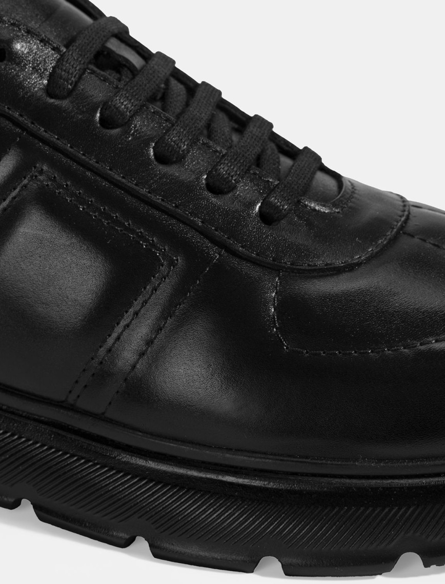 Erkek Siyah Bağcıklı Deri Spor Ayakkabı Erkek Siyah Bağcıklı Deri Spor Ayakkabı