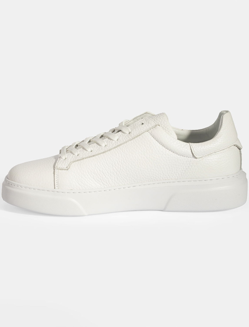 Erkek Beyaz Bağcıklı Deri Günlük Ayakkabı