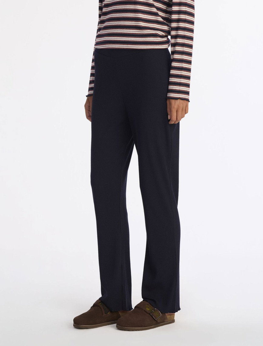 YARGICI Flare Yüksek Bel Pantolon YARGICI Flare Yüksek Bel Pantolon