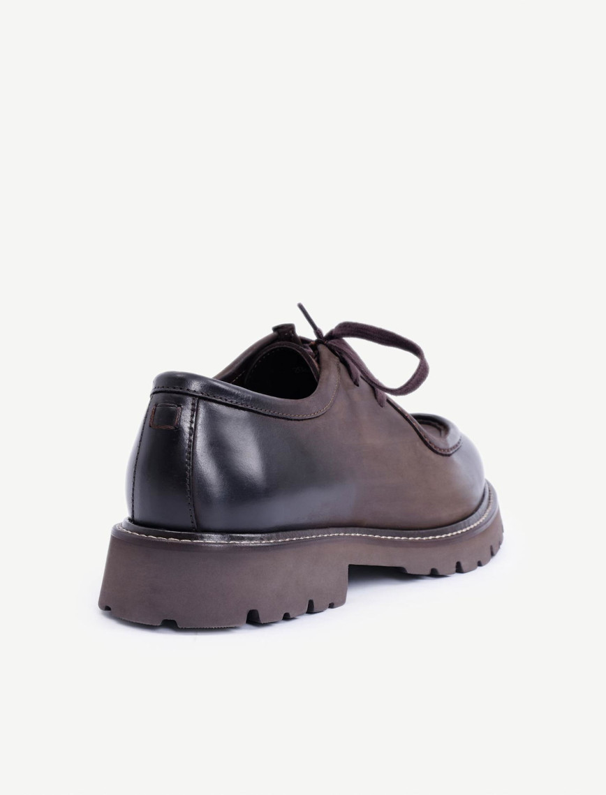 YARGICI Kalın Tabanlı Deri Düz Ayakkabı YARGICI Kalın Tabanlı Deri Düz Ayakkabı