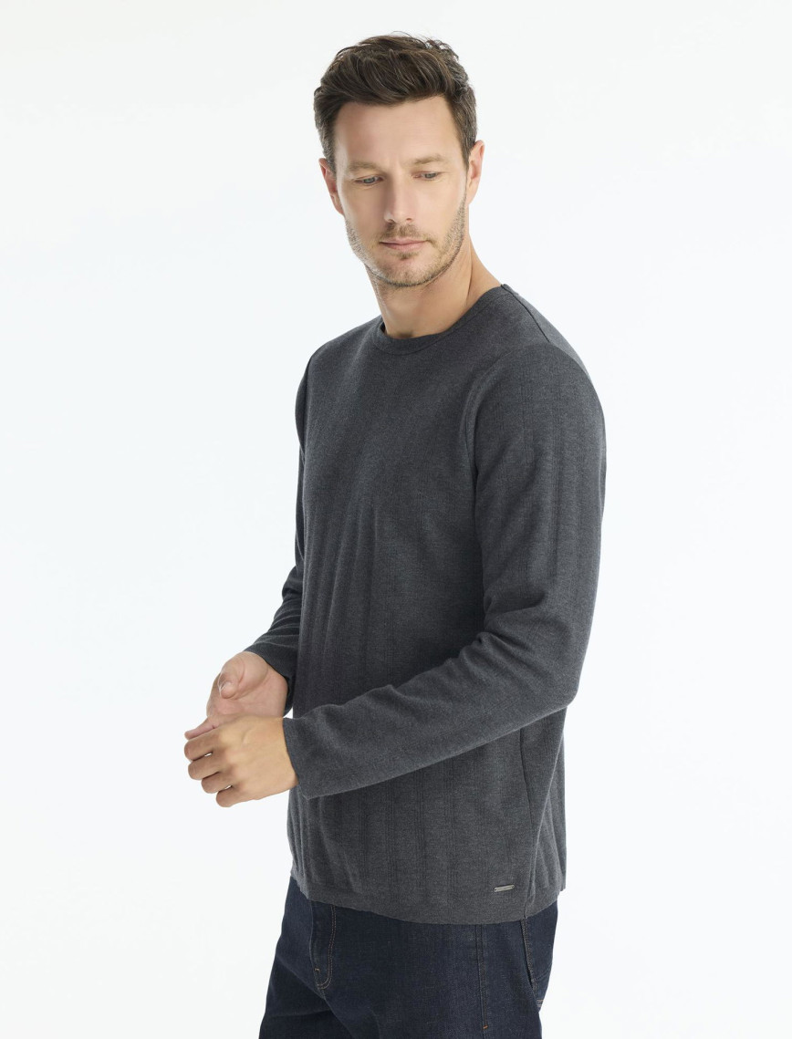 Regular Gömlek Yaka Uzun Kol Kazak Regular Gömlek Yaka Uzun Kol Kazak