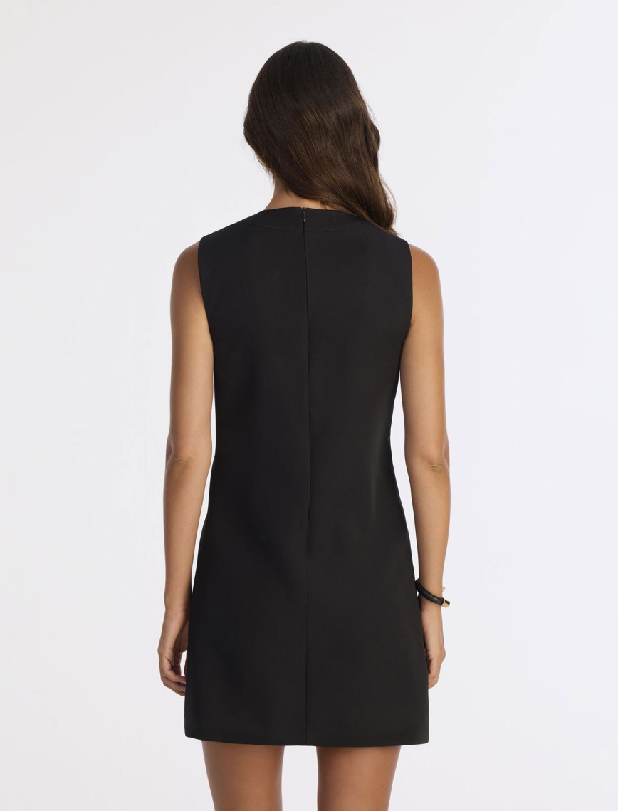 YARGICI Dar Bisiklet Yaka Kolsuz Elbise YARGICI Dar Bisiklet Yaka Kolsuz Elbise