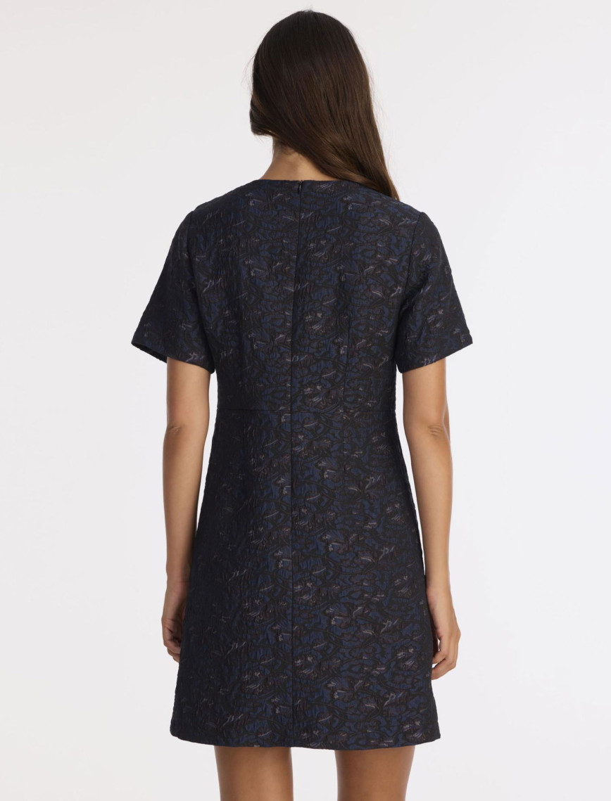 YARGICI A Form Bisiklet Yaka Kısa Kol Elbise YARGICI A Form Bisiklet Yaka Kısa Kol Elbise