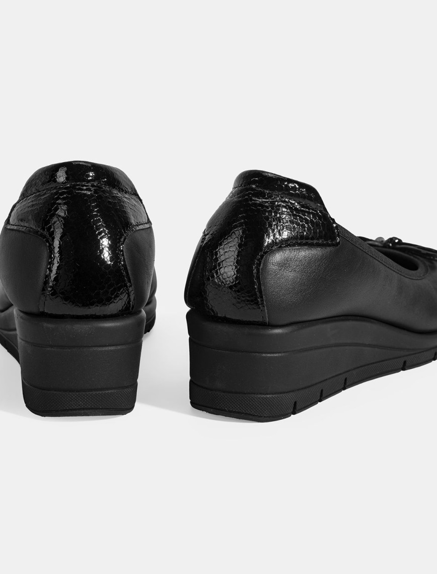 Kadın Siyah Fiyonk Detaylı DesaComfort Deri Ayakkabı Kadın Siyah Fiyonk Detaylı DesaComfort Deri Ayakkabı