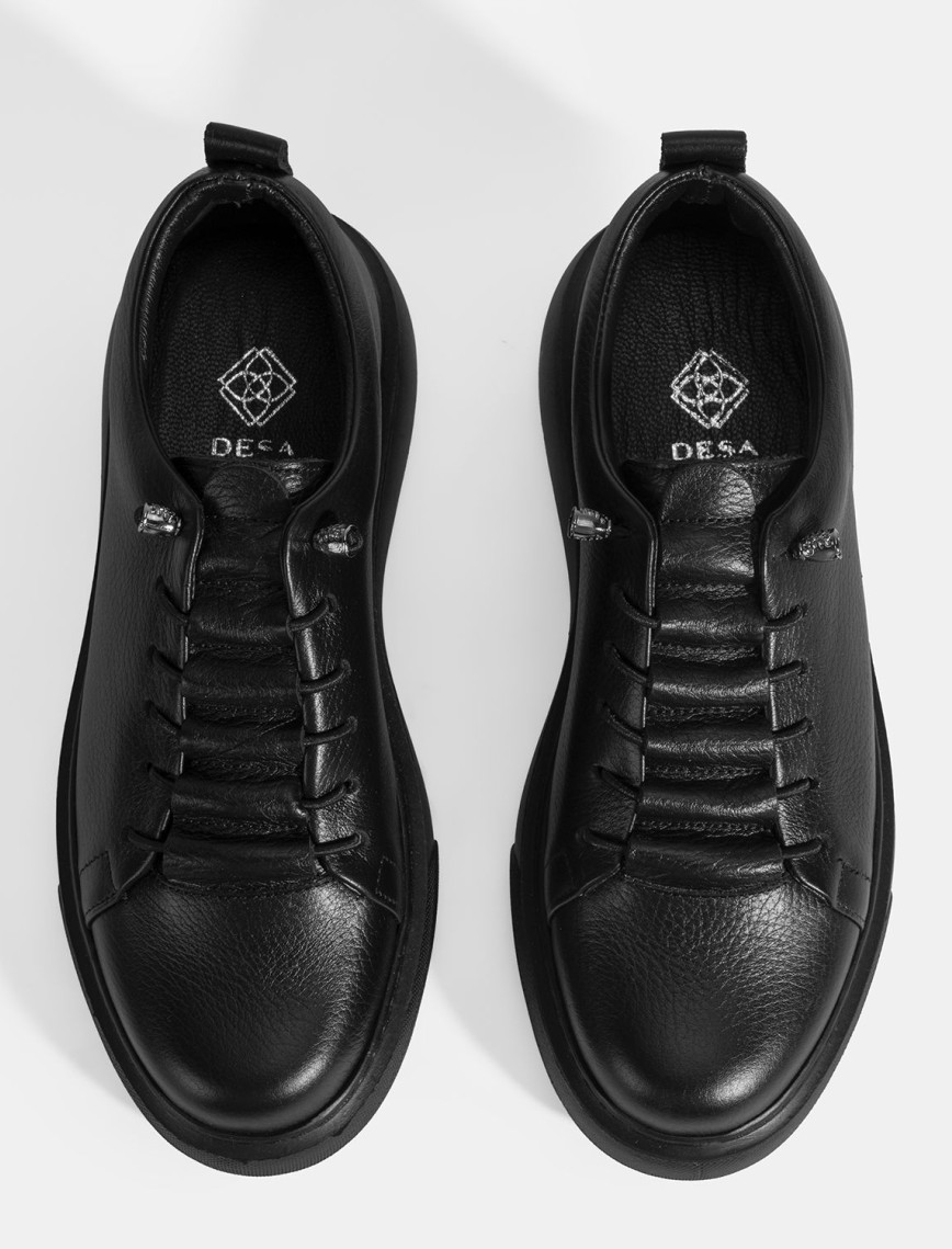 Kadın Siyah Bağcıklı Deri Spor Ayakkabı Kadın Siyah Bağcıklı Deri Spor Ayakkabı