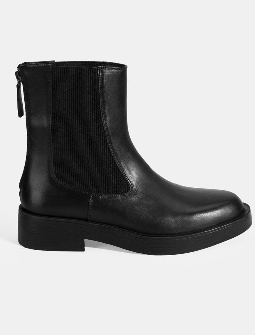 Kadın Siyah Lastikli Deri Chelsea Bot Kadın Siyah Lastikli Deri Chelsea Bot