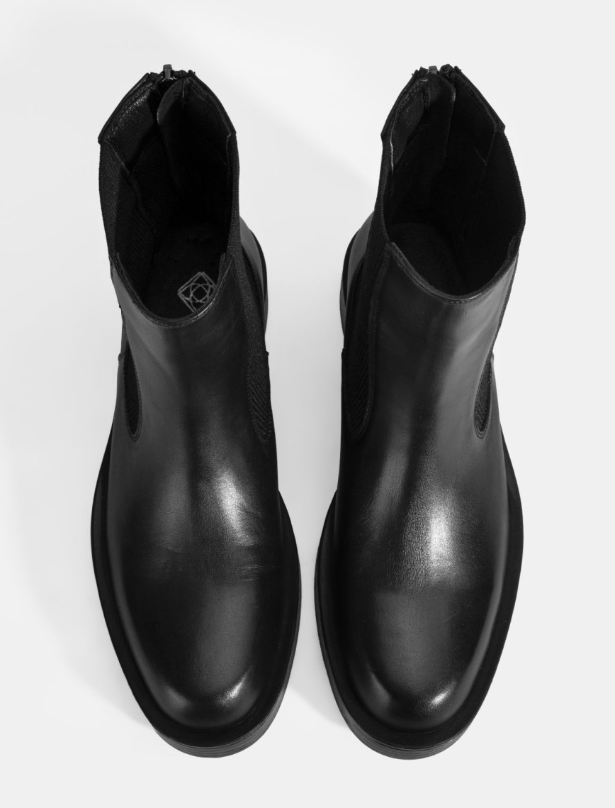 Kadın Siyah Lastikli Deri Chelsea Bot Kadın Siyah Lastikli Deri Chelsea Bot