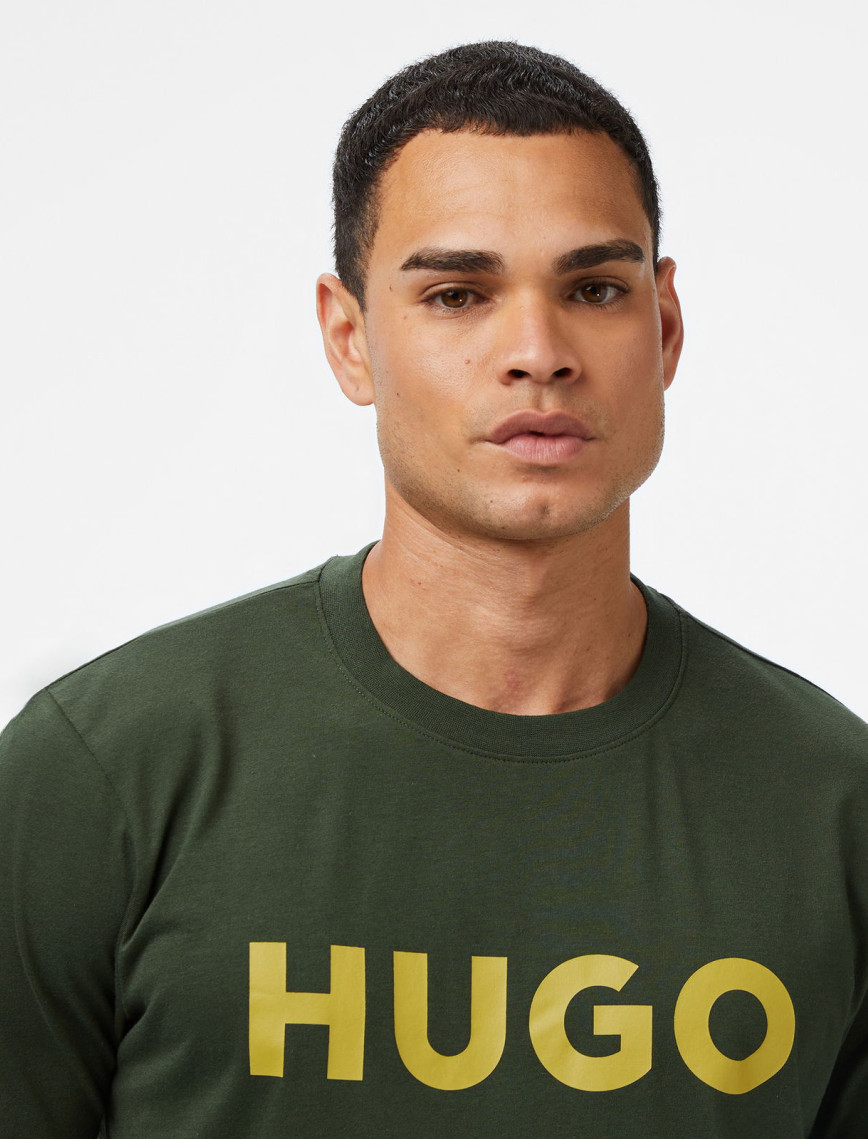 Hugo Dulivio Erkek Koyu Yeşil T-Shirt Hugo Dulivio Erkek Koyu Yeşil T-Shirt