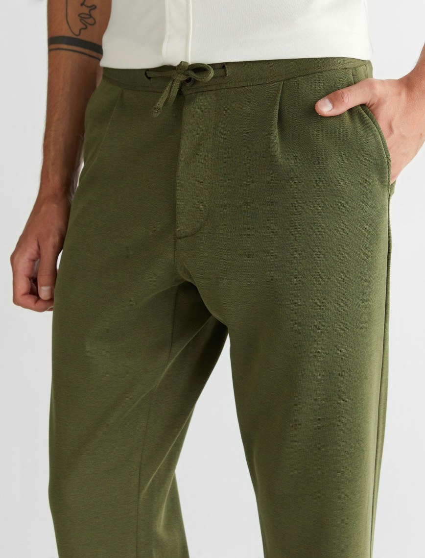 GANT Erkek Yeşil Jogger Fit Pantolon GANT Erkek Yeşil Jogger Fit Pantolon
