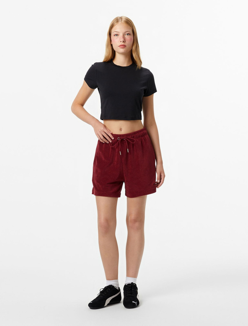 Puma X Fenty Towel Unisex Kırmızı Şort Puma X Fenty Towel Unisex Kırmızı Şort