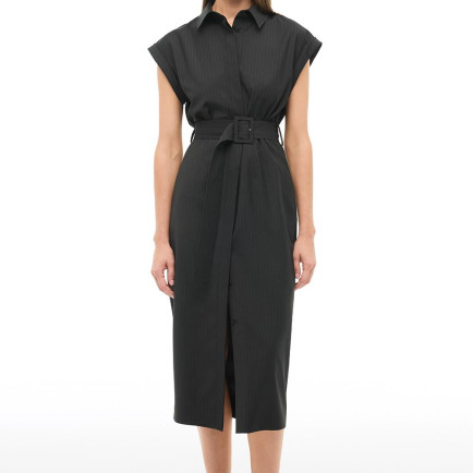 Siyah Çizgili Gömlek Yaka Midi Boy Elbise Siyah Çizgili Gömlek Yaka Midi Boy Elbise