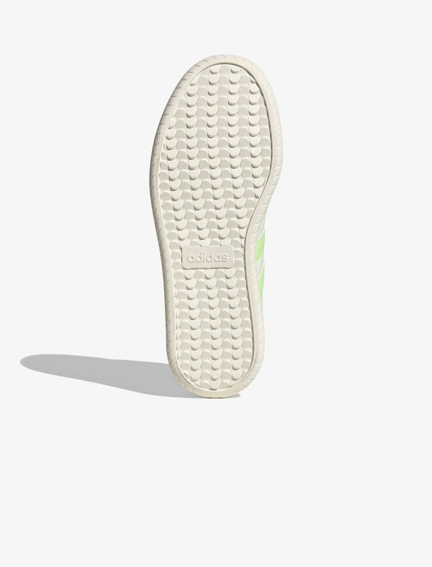 adidas Barreda Kadın Beyaz Spor Ayakkabı adidas Barreda Kadın Beyaz Spor Ayakkabı