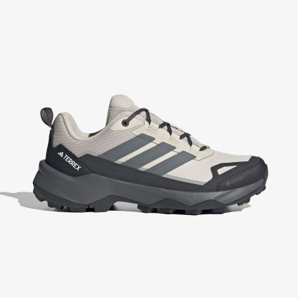 adidas Terrex Skychaser Ax5 Gore-Tex Kadın Bej Yürüyüş Ayakkabısı adidas Terrex Skychaser Ax5 Gore-Tex Kadın Bej Yürüyüş Ayakkabısı