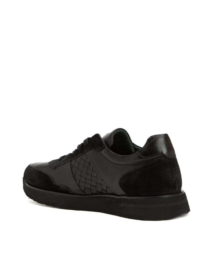 George Hogg Erkek Siyah Örgü Detaylı Deri Sneaker George Hogg Erkek Siyah Örgü Detaylı Deri Sneaker