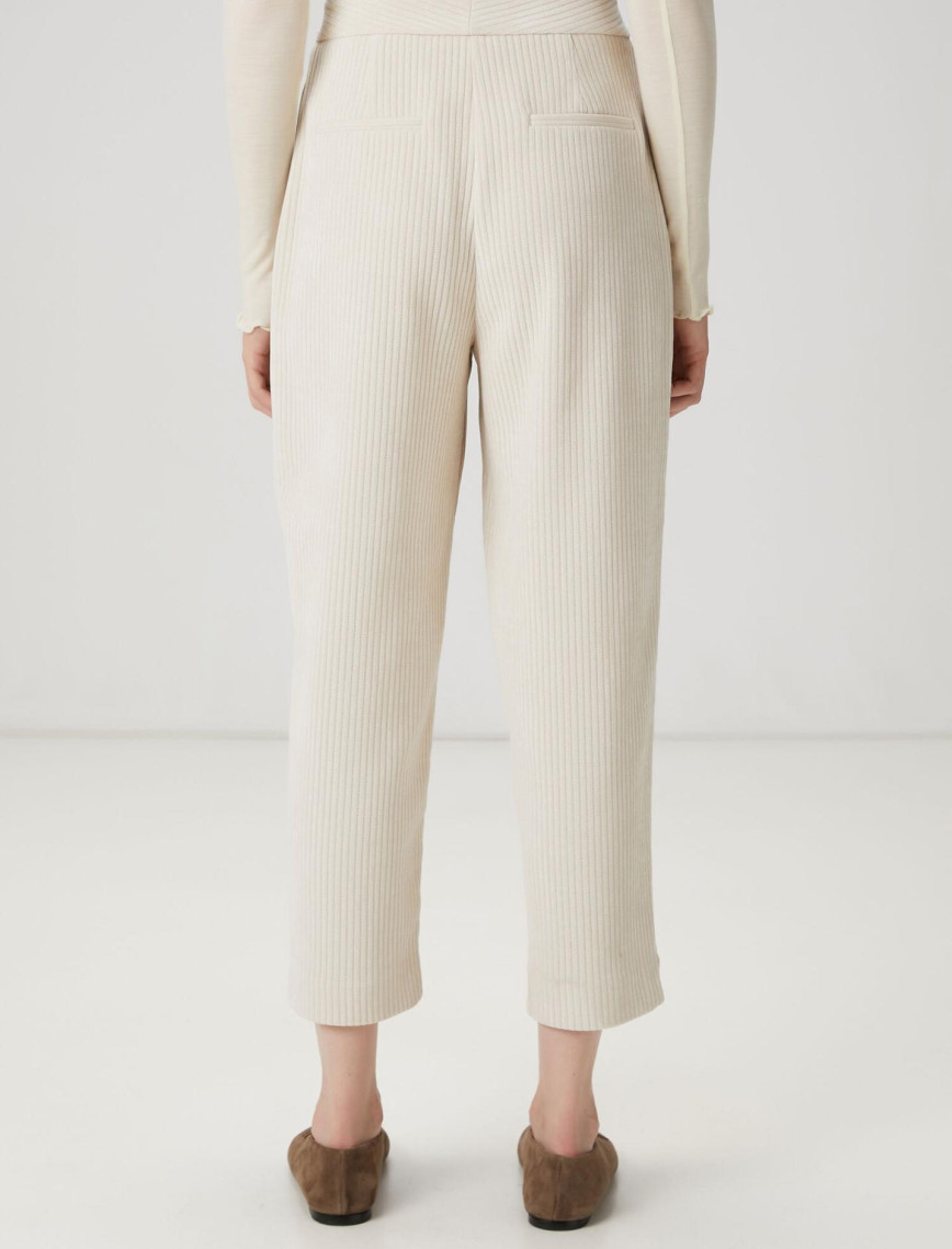 Beymen Club Kadın Ekru Fitilli Havuç Pantolon Beymen Club Kadın Ekru Fitilli Havuç Pantolon
