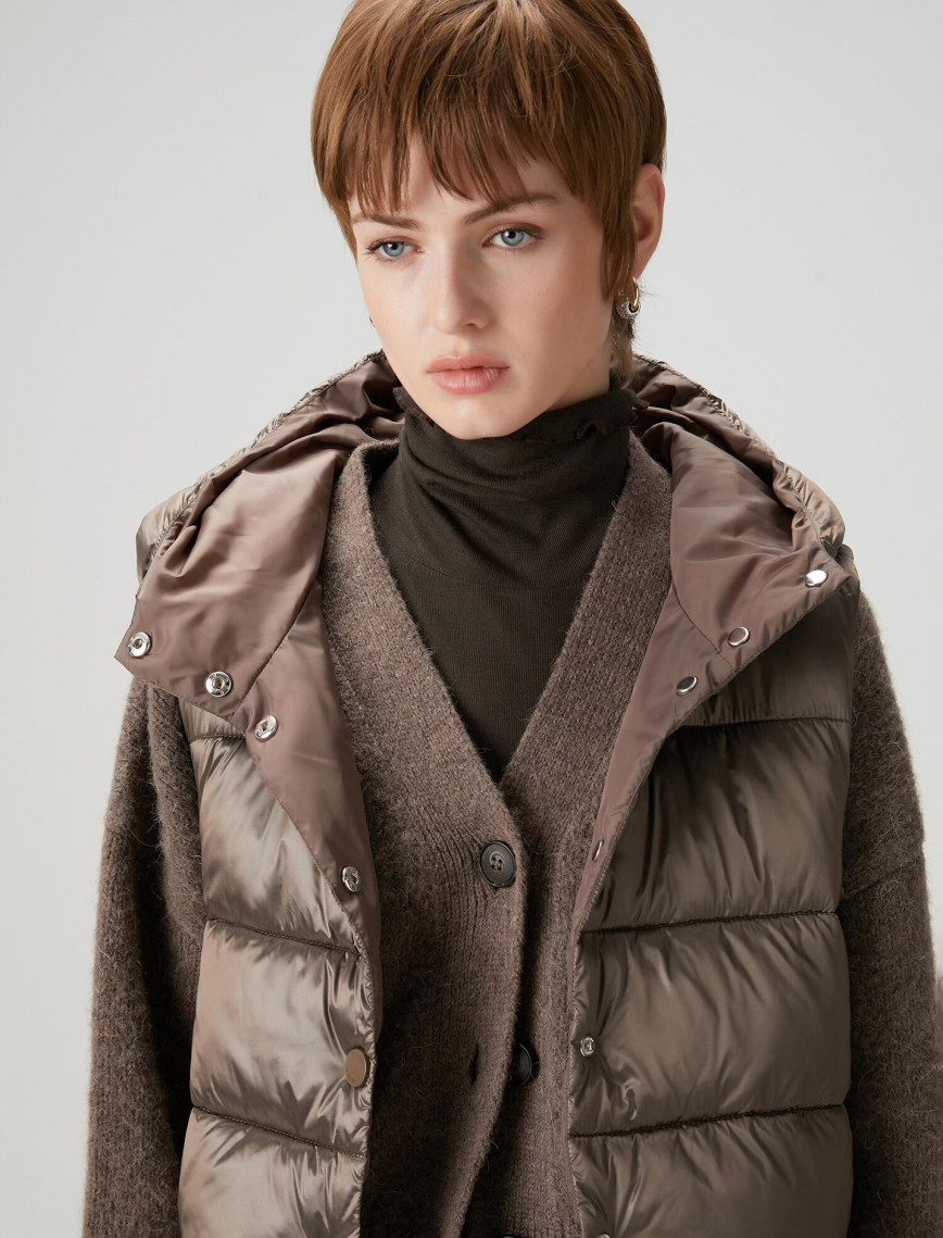 Beymen Club Kadın Vizon Kapüşonlu Puff Yelek Beymen Club Kadın Vizon Kapüşonlu Puff Yelek