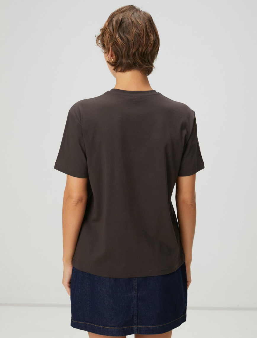 Beymen Club Kadın Kahverengi Gold Logolu T-shirt Beymen Club Kadın Kahverengi Gold Logolu T-shirt