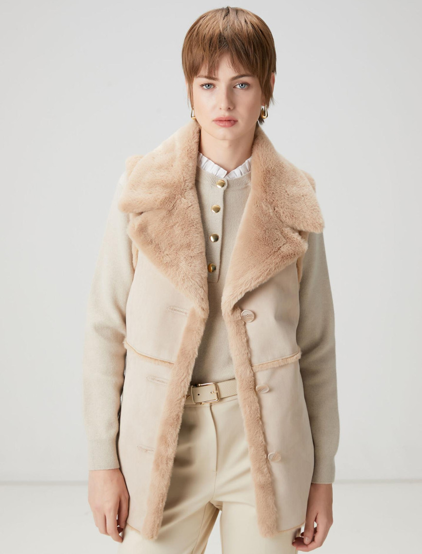 Beymen Club Kadın Taş Suni Kürk Detaylı Yelek Beymen Club Kadın Taş Suni Kürk Detaylı Yelek