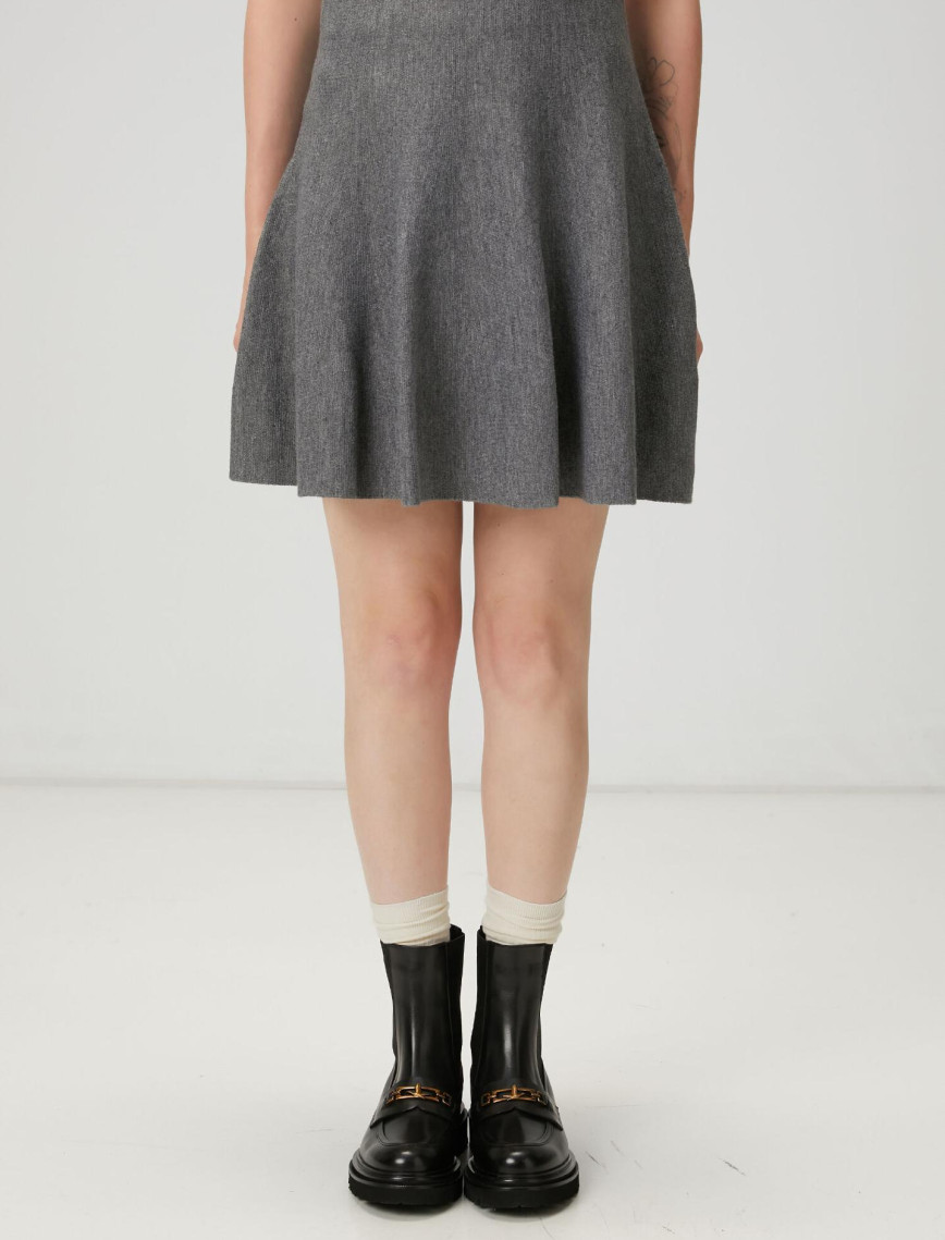 Beymen Club Kadın Gri Mini Triko Etek Beymen Club Kadın Gri Mini Triko Etek